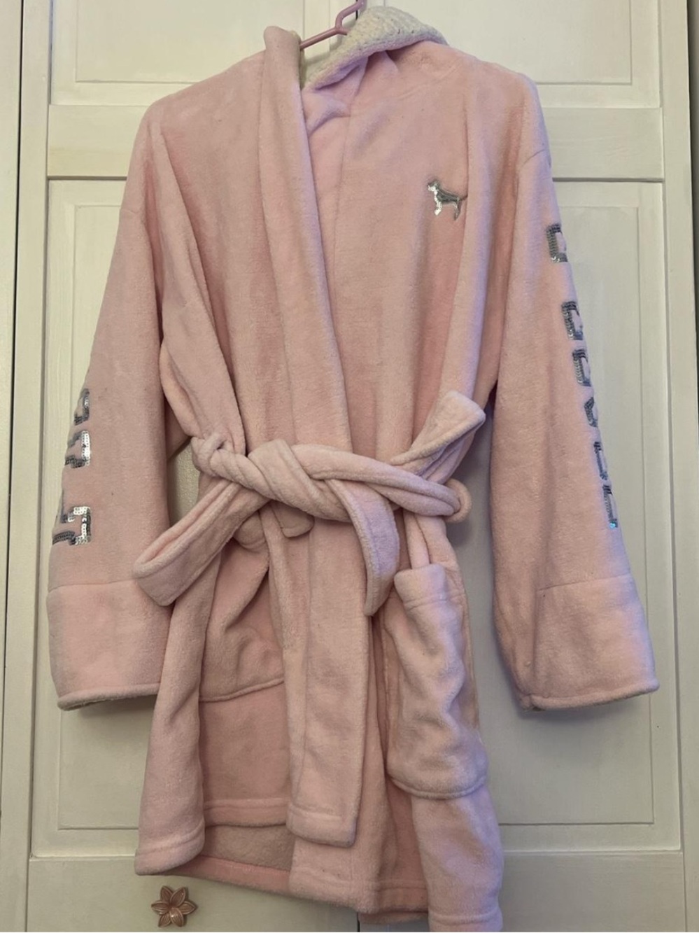 PINK Victoria's Secret Plush Light Pink Hooded Sherpa-Lined Robe Housecoat Small